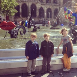 Kids at the Pompidou fountain